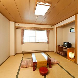 Japanese-Style Room